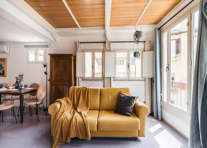 Apartamento The Rent - Two-bedroom With Terrace Near Trevi Fountain