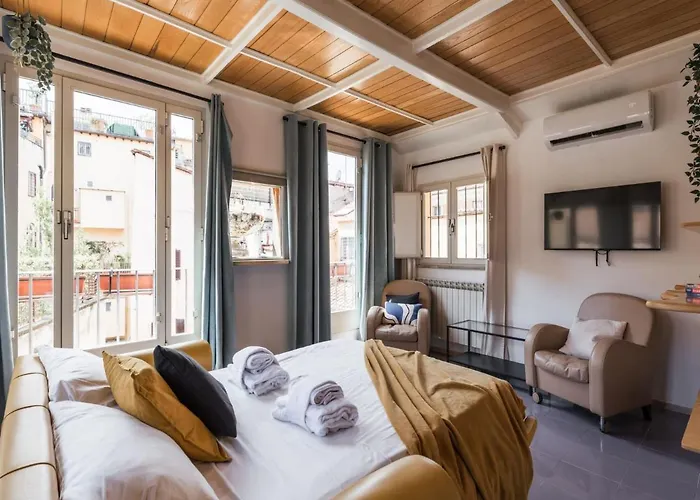 The Rent - Two-bedroom With Terrace Near Trevi Fountain Roma