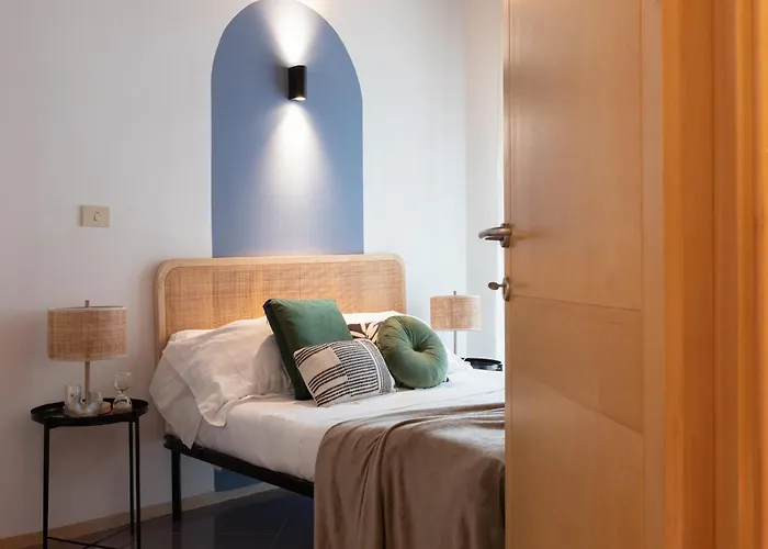 The Rent - Two-bedroom With Terrace Near Trevi Fountain Apartamento